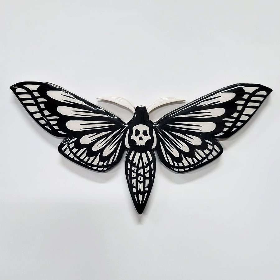 5" Black & White Moth Magnet